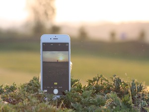 Older iPhones Are Being Purposefully Throttled