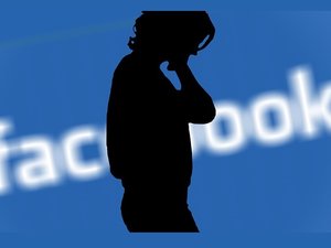 2.2 Billion Facebook Users Info Stolen