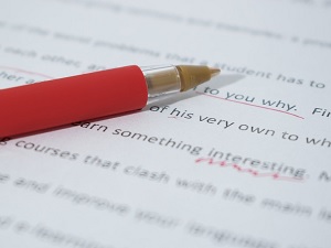 Gmail Users Updated Spelling & Grammar Assistance
